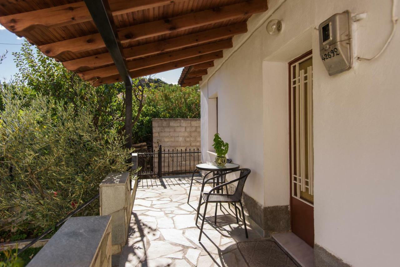 Lena'S Garden House Villa Kalampáka Dış mekan fotoğraf